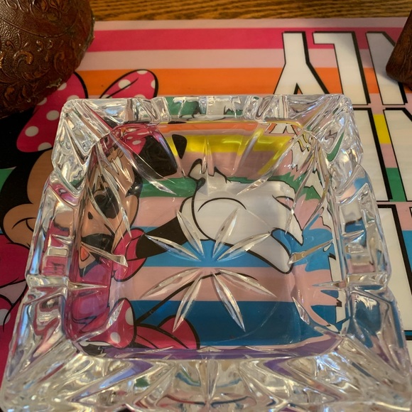 Beautiful vintage heavy lead crystal ash tray. - Picture 3 of 6